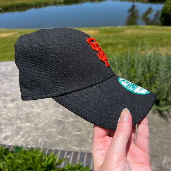 CLEARANCE NWT Adjustable San Francisco Giants Baseball Cap - Picture 2 of 9